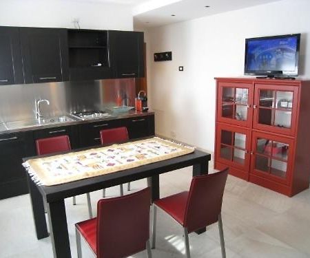 Sillia Appartamenti Pinzolo Zimmer foto